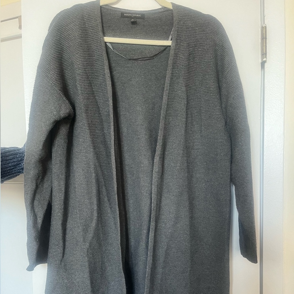 Banana Republic Long Greg ribbed open front sweater, Medium